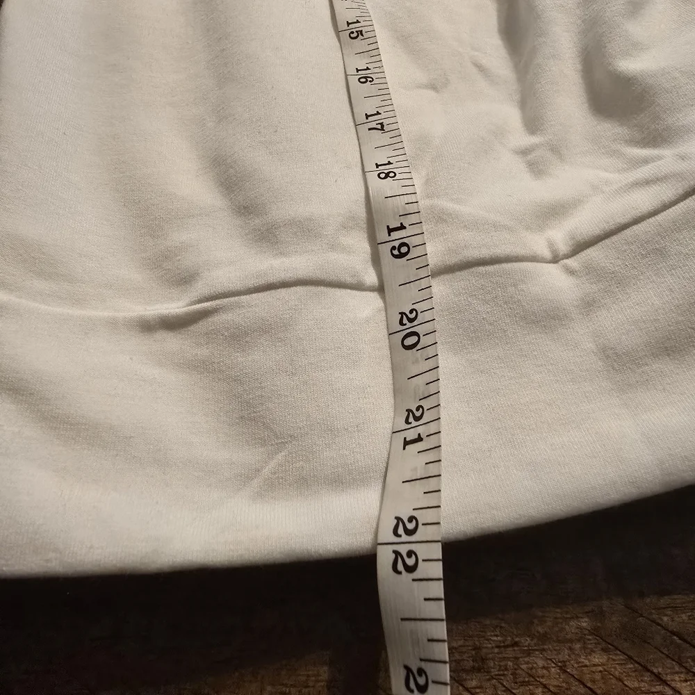 Michael Kors NWT Silver Foil Logo Crewneck Sweatshirt White Size M